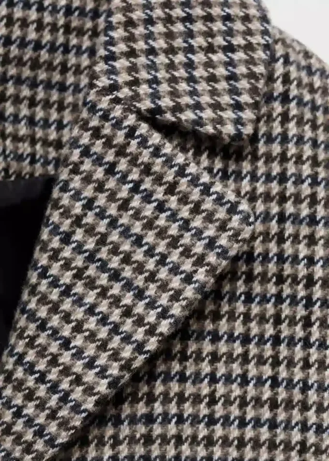 Długi płaszcz z tkaniny Długi płaszcz z tkaniny