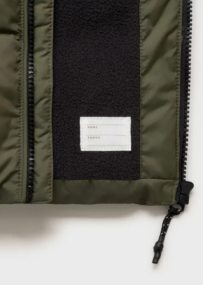 Długi płaszcz z wyściełaną podszewką