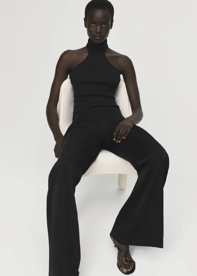 Długie spodnie z rozkloszowanymi nogawkami Długie spodnie z rozkloszowanymi nogawkami