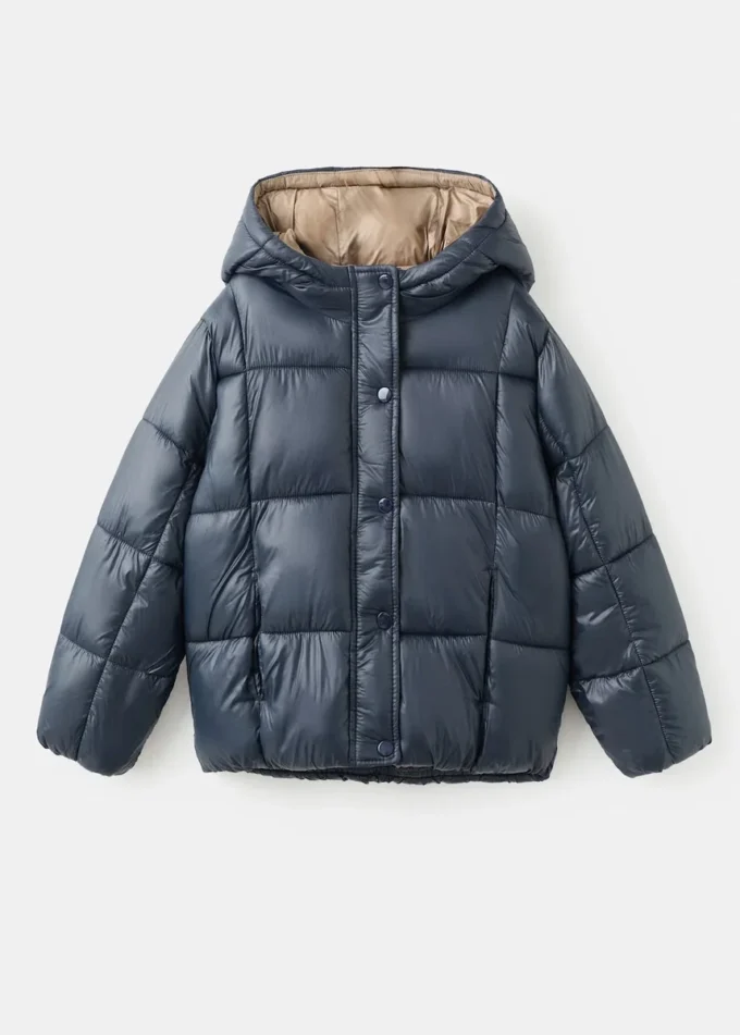 Dwukolorowa kurtka z kapturem