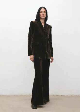 Dwurzędowa aksamitna marynarka