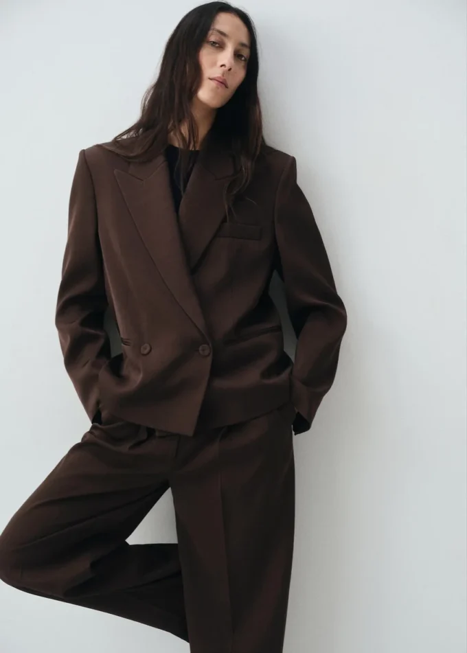 Dwurzędowa marynarka Dwurzędowa marynarka