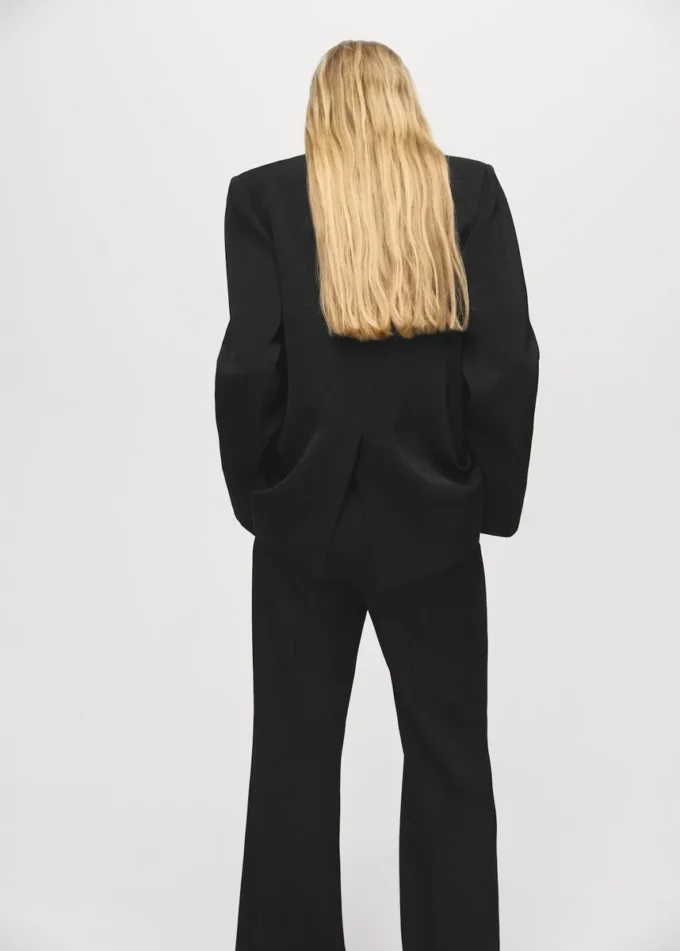 Dwurzędowa marynarka Dwurzędowa marynarka