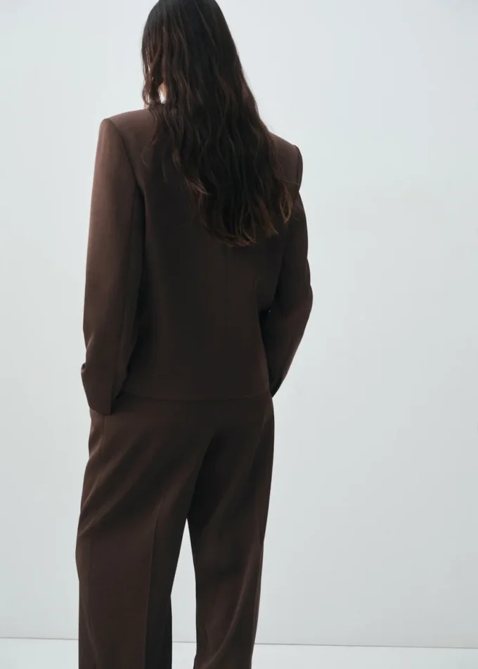 Dwurzędowa marynarka Dwurzędowa marynarka