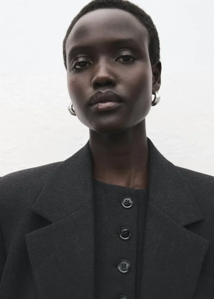 Dwurzędowa marynarka Dwurzędowa marynarka