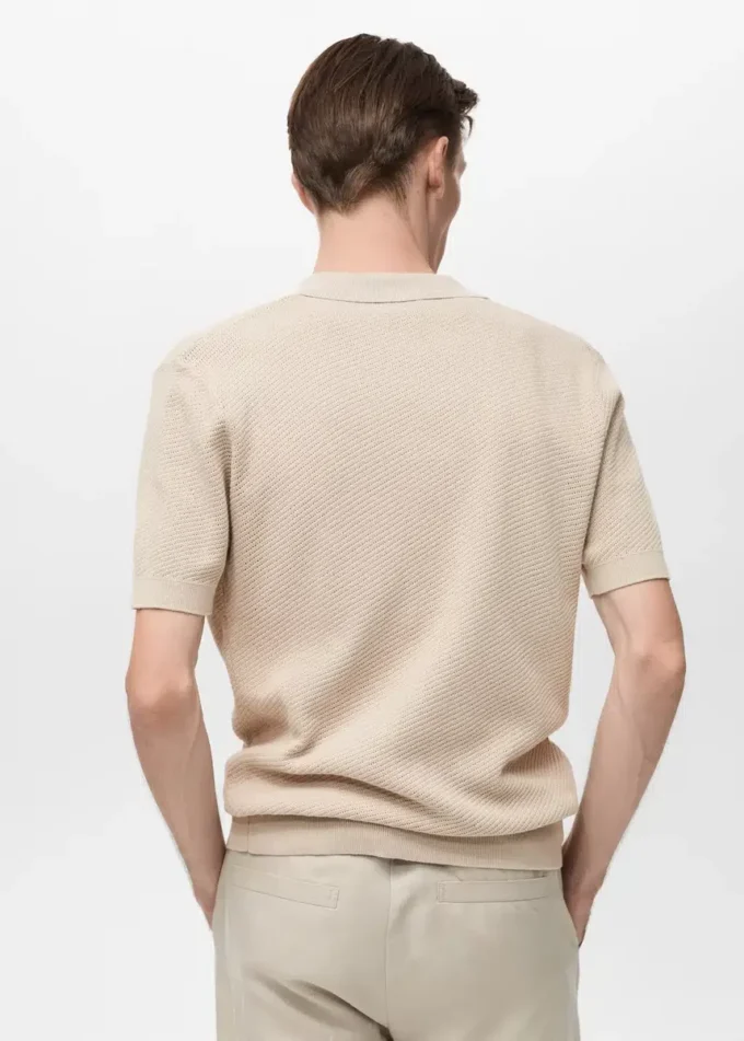 Dzianinowa koszula o strukturalnej fakturze z koronką Dzianinowa koszula o strukturalnej fakturze z koronką