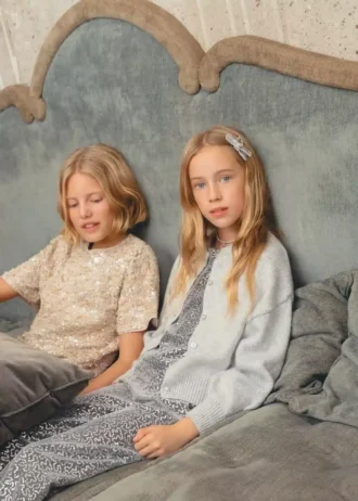 Dzianinowy kardigan z błyszczącymi detalami