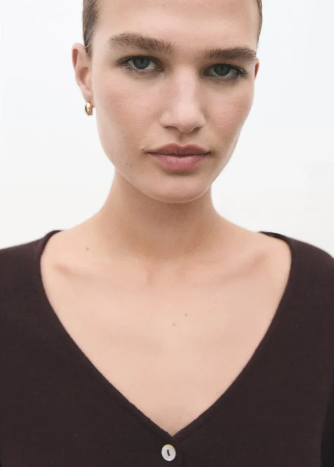 Dzianinowy kardigan z kokardą Dzianinowy kardigan z kokardą