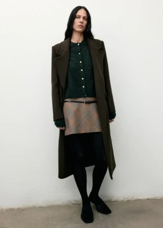 Dzianinowy kardigan zapinany na guziki