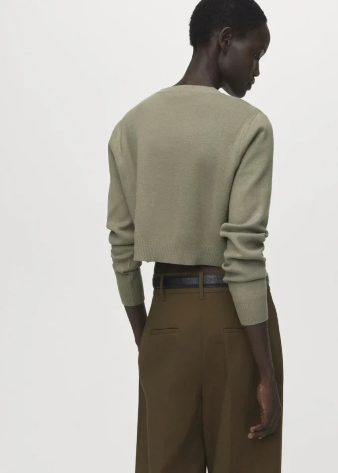 Dzianinowy kardigan zapinany na guziki Dzianinowy kardigan zapinany na guziki