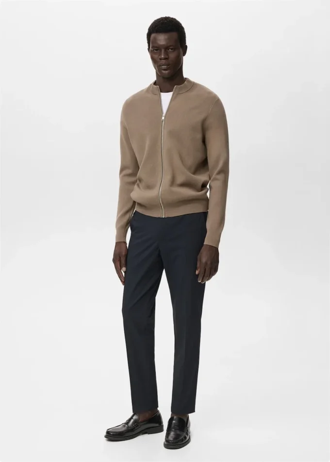 Dzianinowy kardigan zapinany na zamek błyskawiczny Dzianinowy kardigan zapinany na zamek błyskawiczny