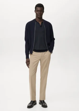 Dzianinowy kardigan zapinany na zamek błyskawiczny