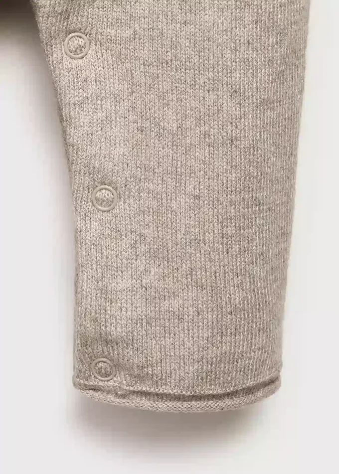 Dzianinowy kombinezon ogrodniczy Dzianinowy kombinezon ogrodniczy