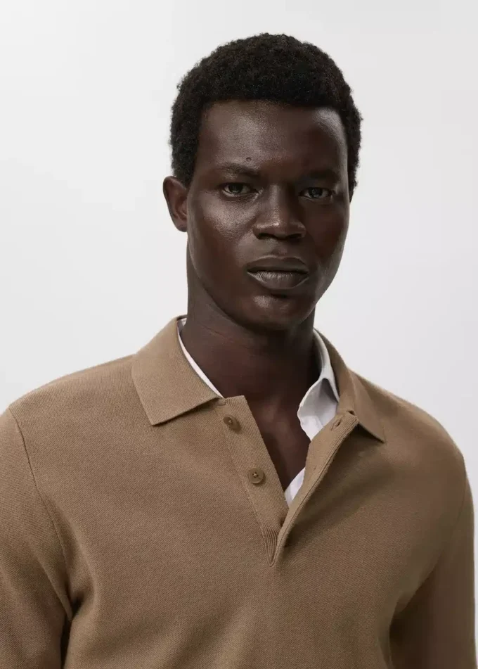 Dzianinowy sweter z golfem Dzianinowy sweter z golfem