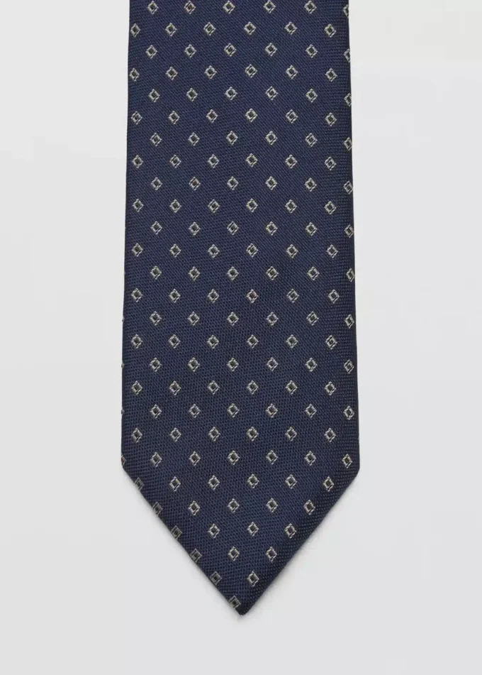 Jedwabny krawat w geometryczne wzory Jedwabny krawat w geometryczne wzory