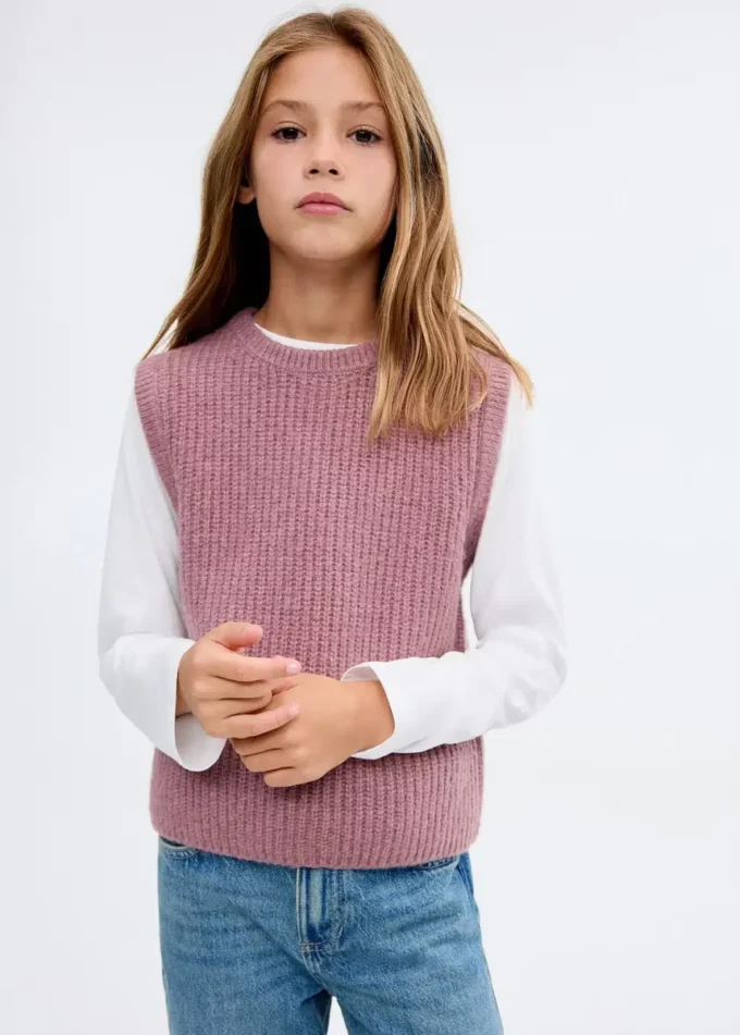 Kamizelka z dzianiny prążkowanej Kamizelka z dzianiny prążkowanej