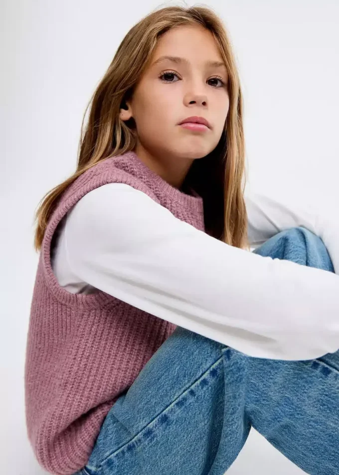 Kamizelka z dzianiny prążkowanej Kamizelka z dzianiny prążkowanej