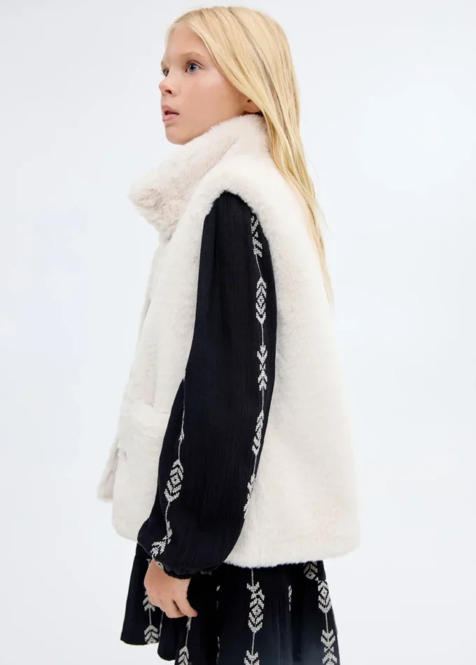 Kamizelka z efektem futra Kamizelka z efektem futra