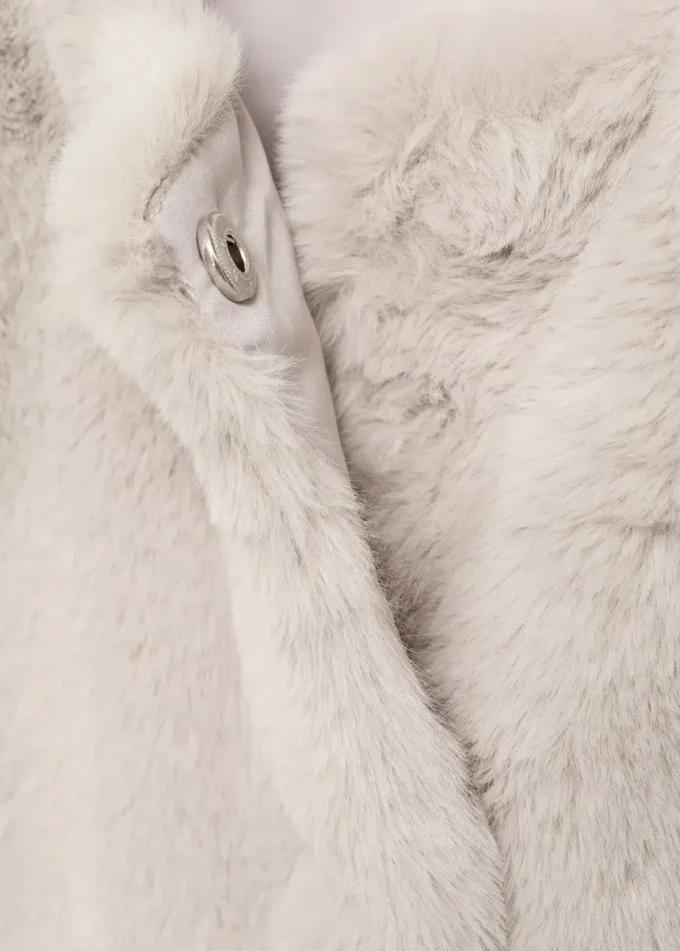 Kamizelka z efektem futra Kamizelka z efektem futra