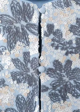 Kamizelka z haftem z cekinów