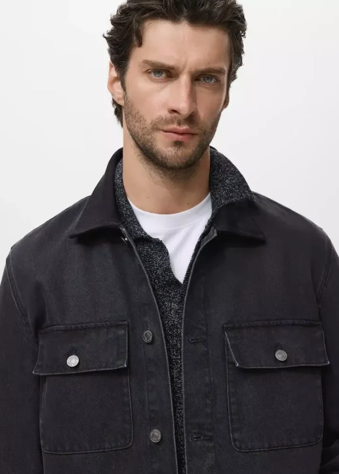 Kieszenie kurtki dżinsowej Kieszenie kurtki dżinsowej