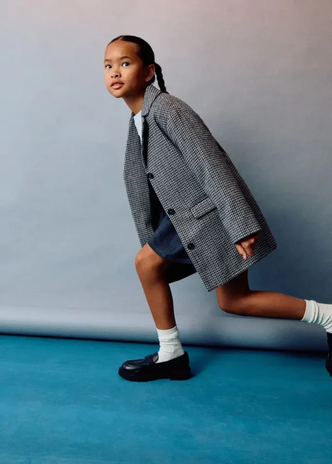 Długi płaszcz z tkaniny Długi płaszcz z tkaniny