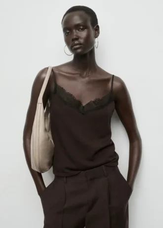 Koronkowa bluzka na ramiączkach Koronkowa bluzka na ramiączkach