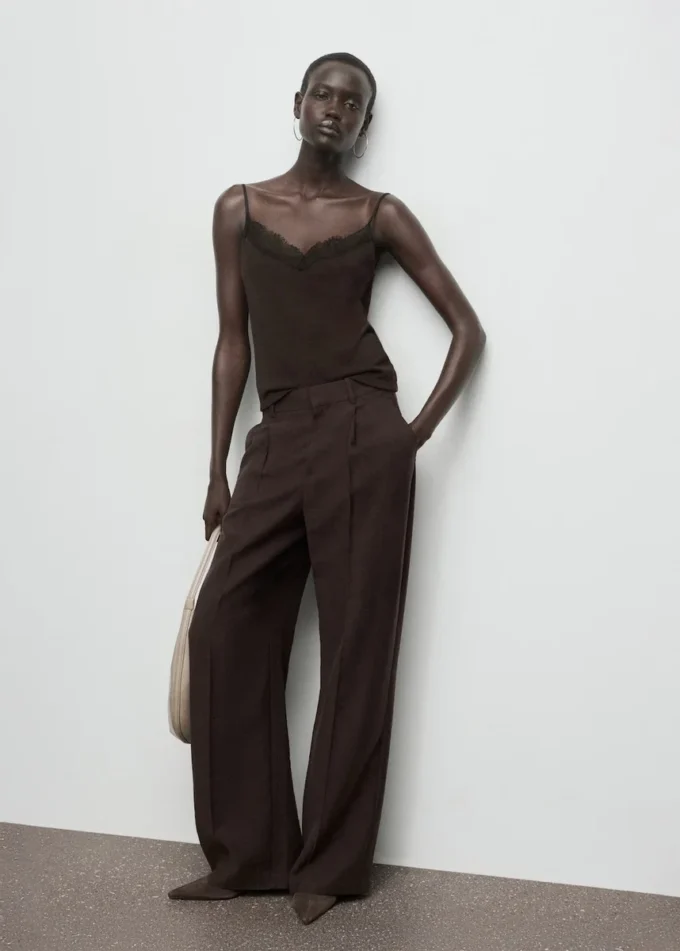 Koronkowa bluzka na ramiączkach Koronkowa bluzka na ramiączkach