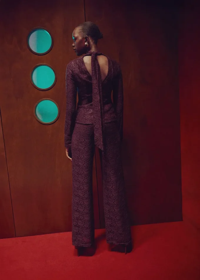 Koronkowa koszula z szalikiem Koronkowa koszula z szalikiem