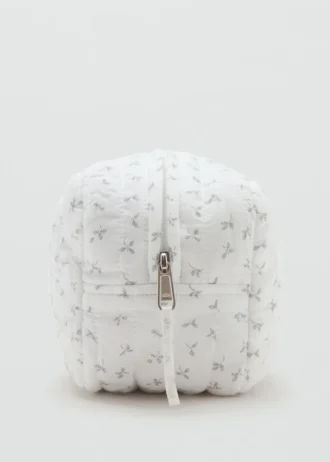 Kosmetyczka w kwiatowy wzór