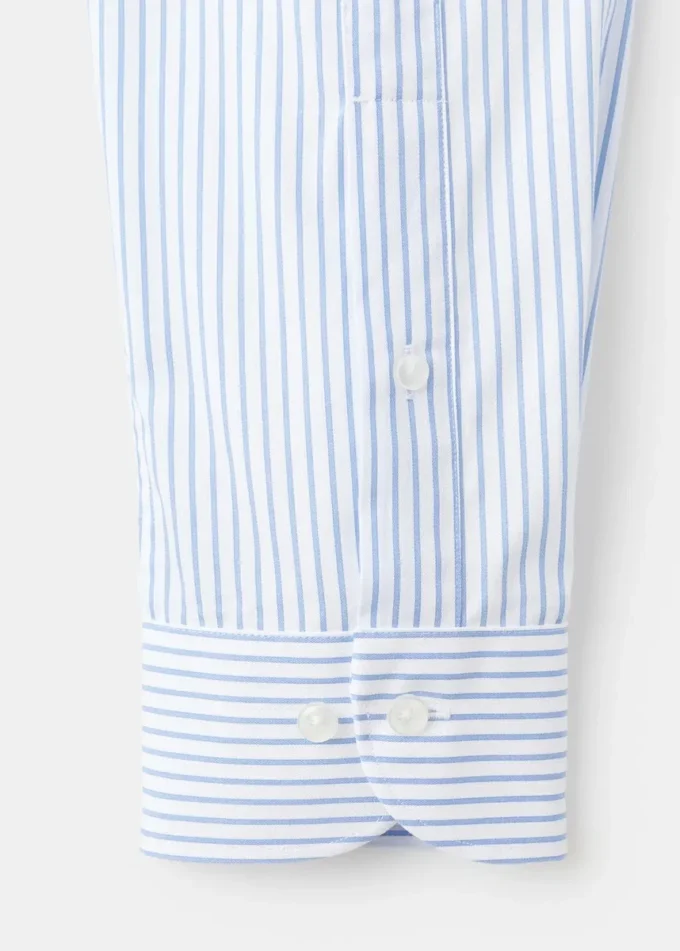 Koszula bawełniana w paski o dopasowanym kroju Koszula bawełniana w paski o dopasowanym kroju