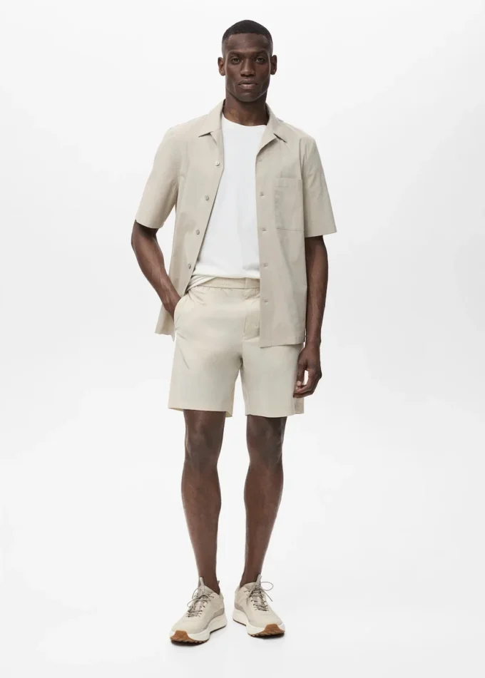 Koszula o regularnym kroju z kieszenią na piersi Koszula o regularnym kroju z kieszenią na piersi