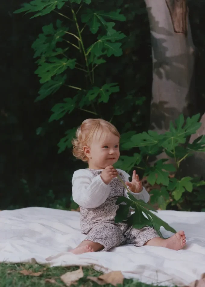 Koszula ogrodniczka z kwiatowym wzorem z sztruksu Koszula ogrodniczka z kwiatowym wzorem z sztruksu