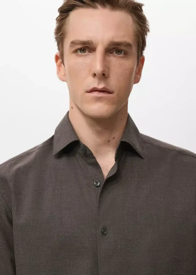 Koszula w paski o regularnym kroju, wykonana w 100% z bawełny Koszula w paski o regularnym kroju, wykonana w 100% z bawełny