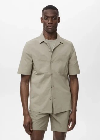 Koszula z kieszeniami i kołnierzem typu bowling