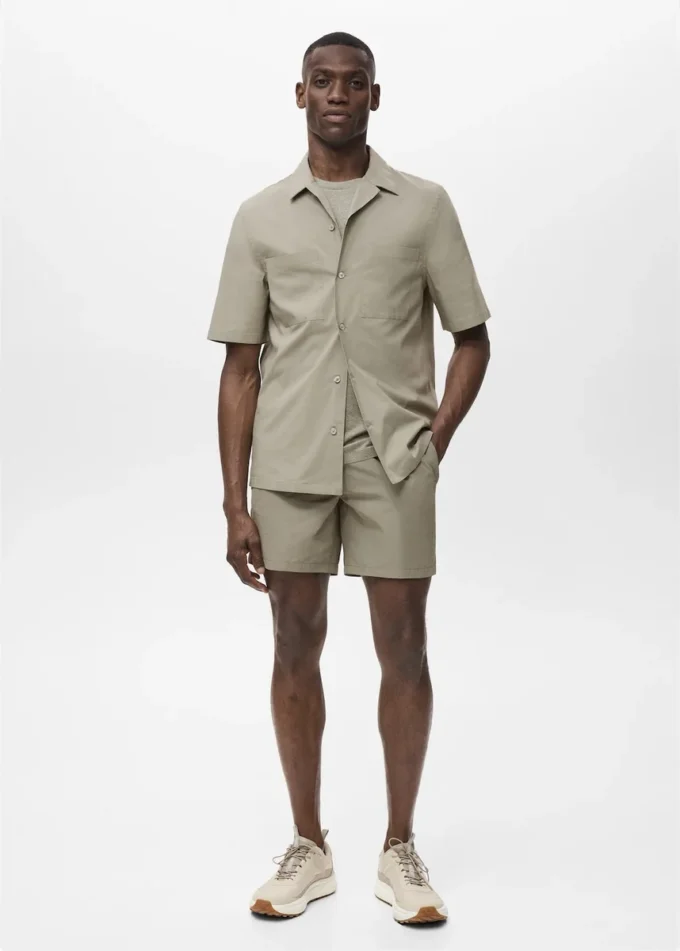 Koszula z kieszeniami i kołnierzem typu bowling Koszula z kieszeniami i kołnierzem typu bowling