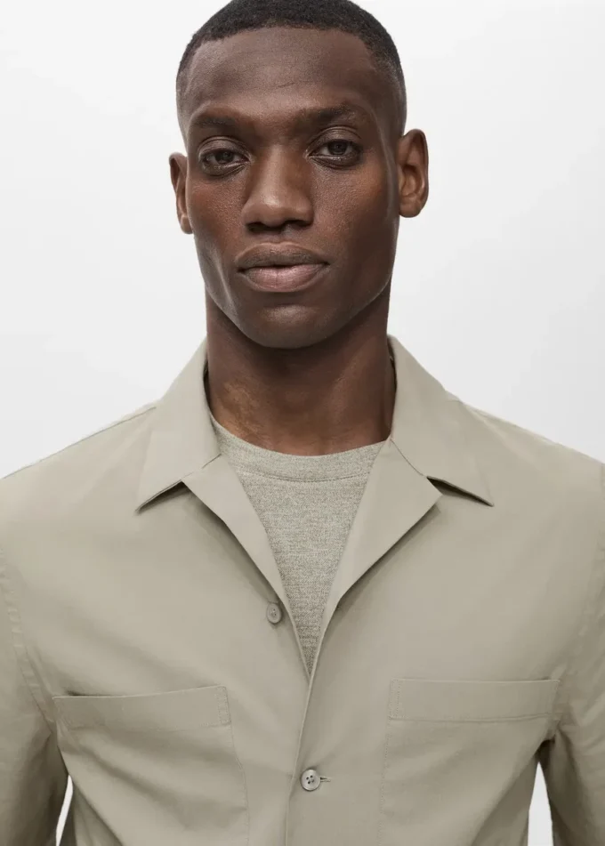 Koszula z kieszeniami i kołnierzem typu bowling Koszula z kieszeniami i kołnierzem typu bowling