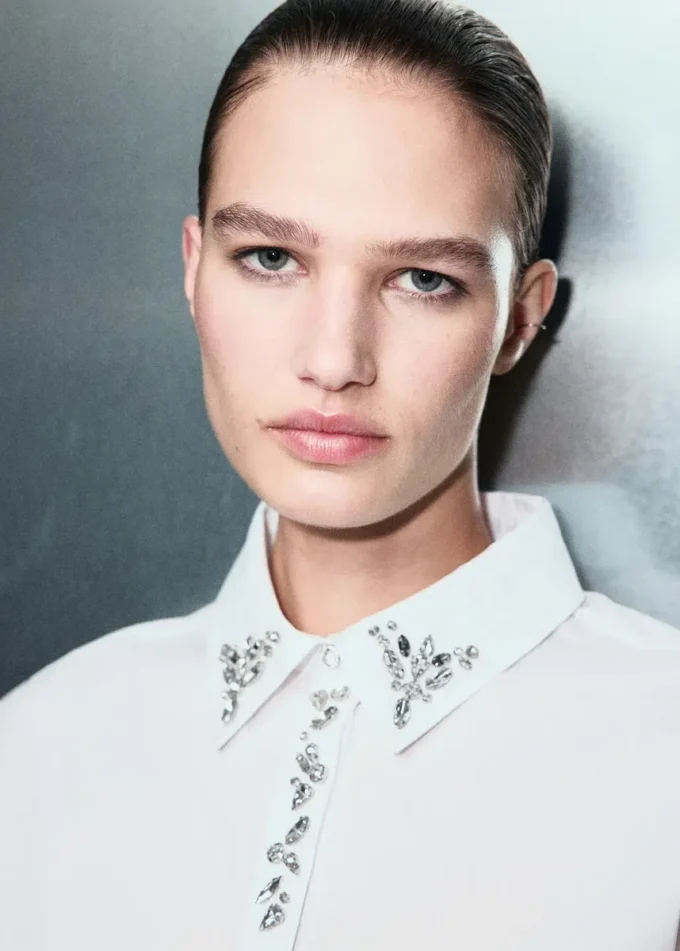 Koszula z kryształowymi detalami Koszula z kryształowymi detalami