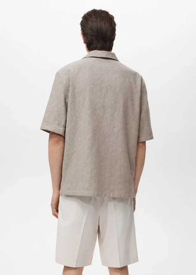 Koszulka w 100% z haftowanej bawełny Koszulka w 100% z haftowanej bawełny