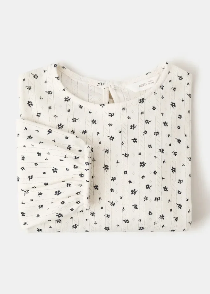 Koszulka w kwiatowy wzór z prążkowanej dzianiny Koszulka w kwiatowy wzór z prążkowanej dzianiny