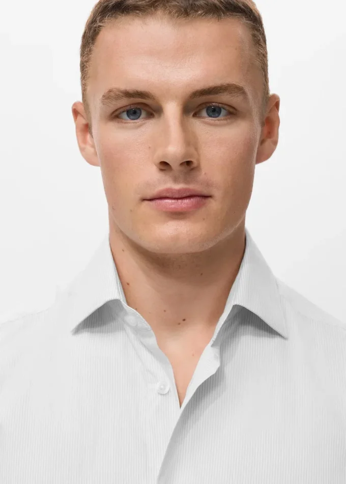 Koszulka w paski o dopasowanym kroju, 100% bawełna Koszulka w paski o dopasowanym kroju, 100% bawełna