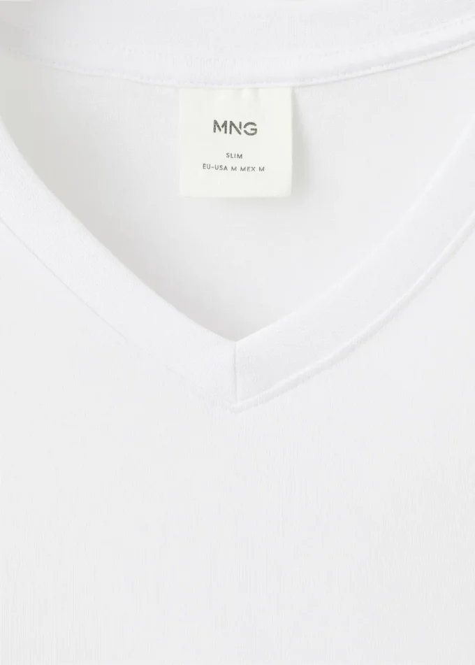 Koszulka z dekoltem w serek, 100% bawełna, dopasowany krój Koszulka z dekoltem w serek, 100% bawełna, dopasowany krój