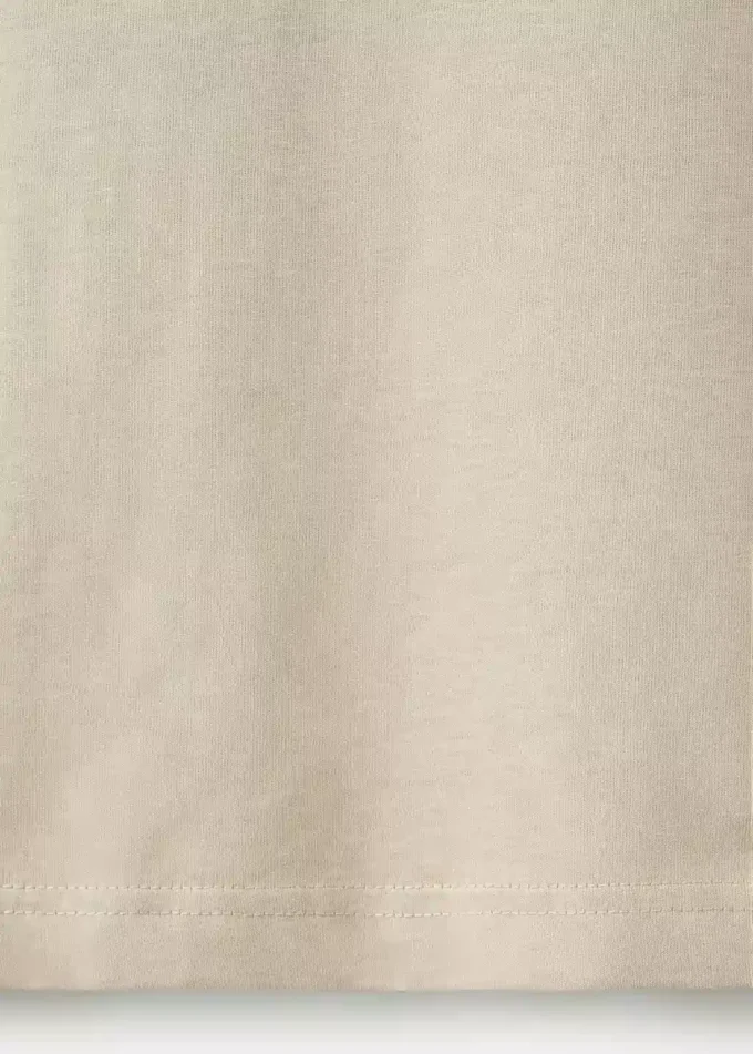 Koszulka z dekoltem w serek, 100% bawełna, dopasowany krój Koszulka z dekoltem w serek, 100% bawełna, dopasowany krój