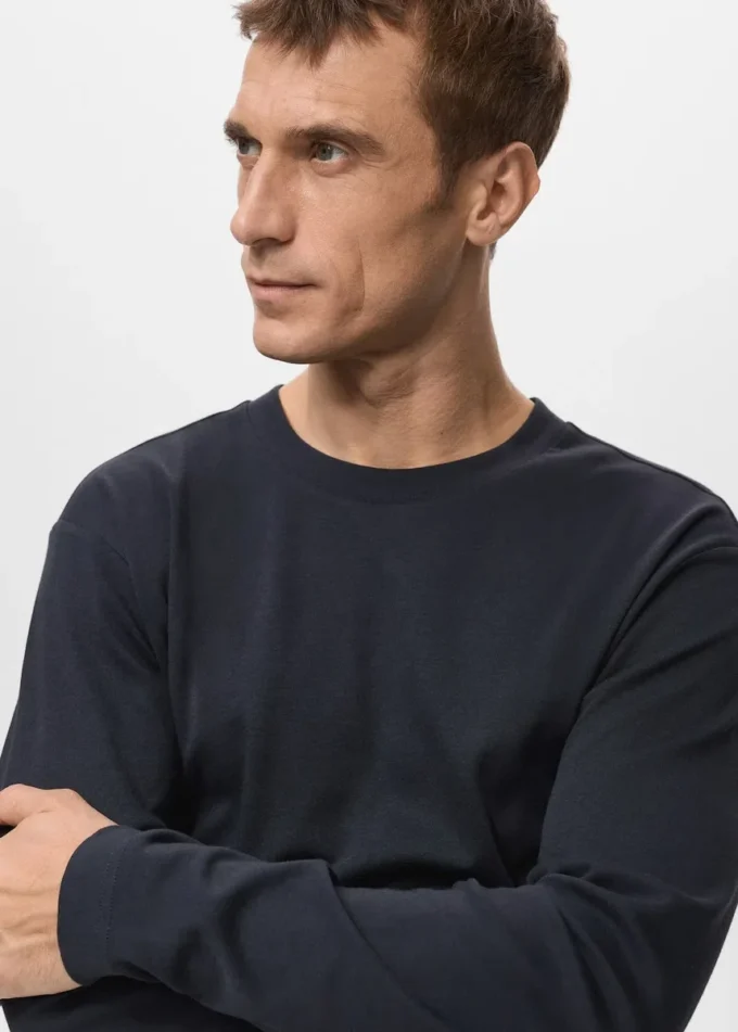 Koszulka z długim rękawem o regularnym kroju Koszulka z długim rękawem o regularnym kroju