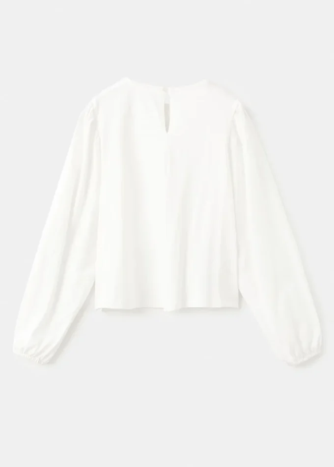 Koszulka z haftowanym kwiatowym wzorem Koszulka z haftowanym kwiatowym wzorem