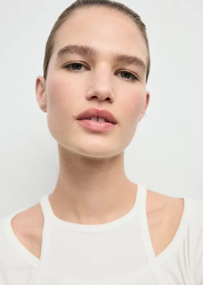 Koszulka z prążkowanej dzianiny Koszulka z prążkowanej dzianiny