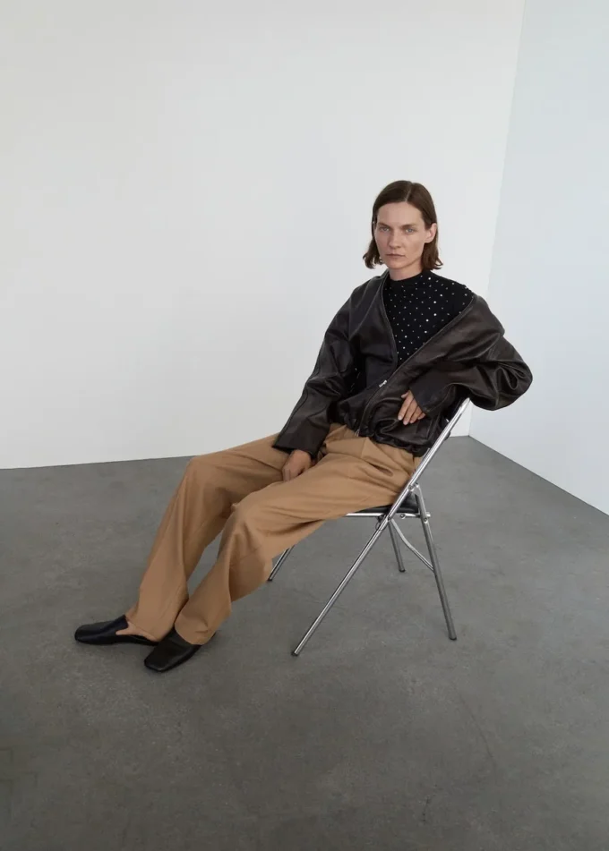 Kurtka 100% skóra z kapturem Kurtka 100% skóra z kapturem