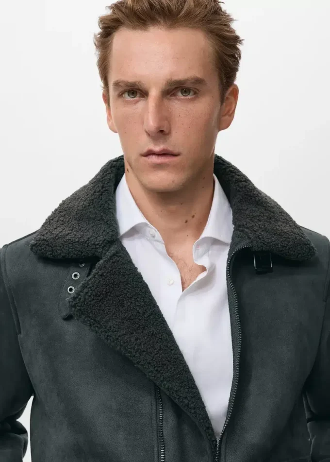 Kurtka dwustronna z polarową podszewką Kurtka dwustronna z polarową podszewką