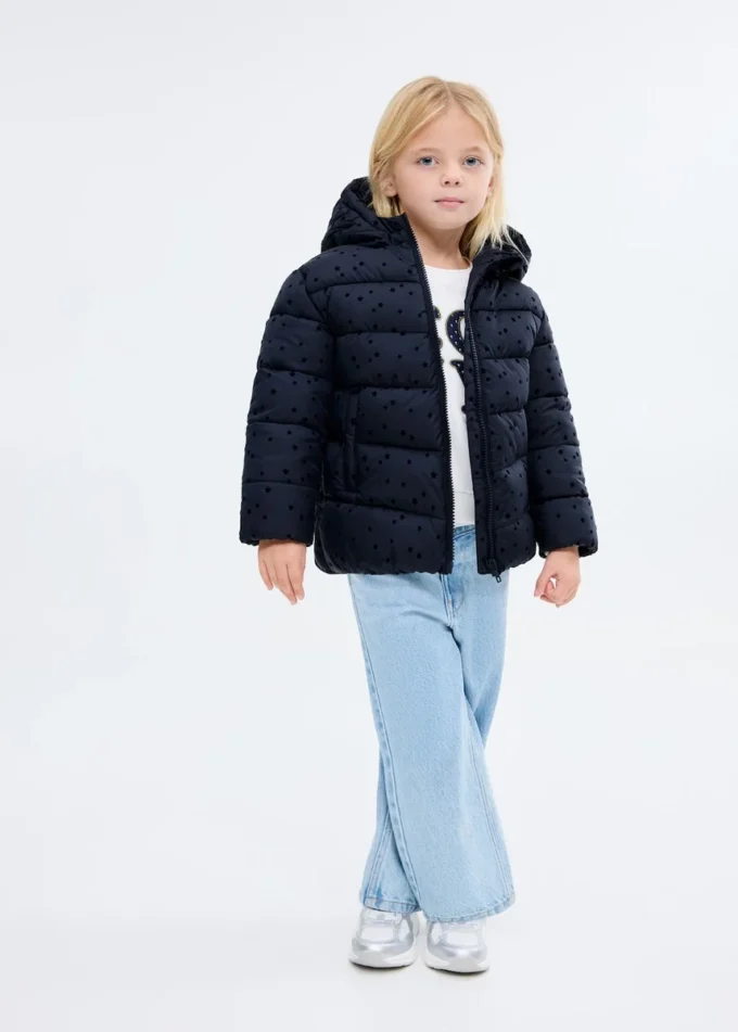 Kurtka puchowa z gwiazdami Kurtka puchowa z gwiazdami