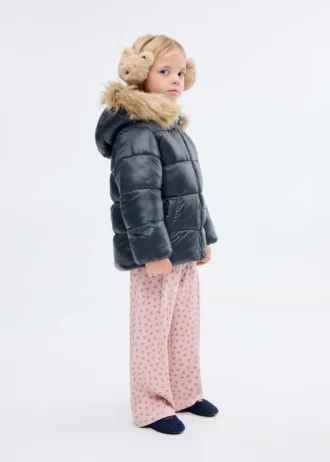 Kurtka z kapturem z efektem owczej skóry